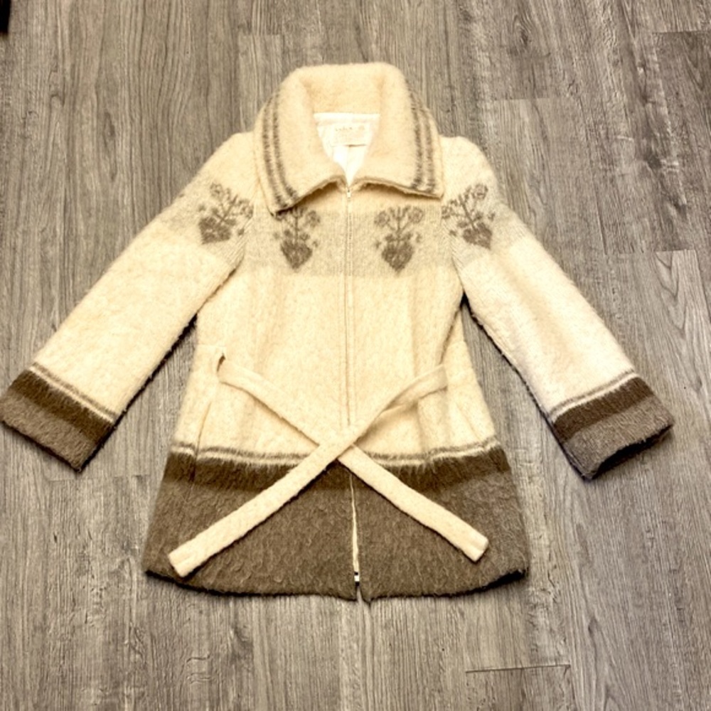 Vintage🌻 1970’s Icelandic Wool Coat